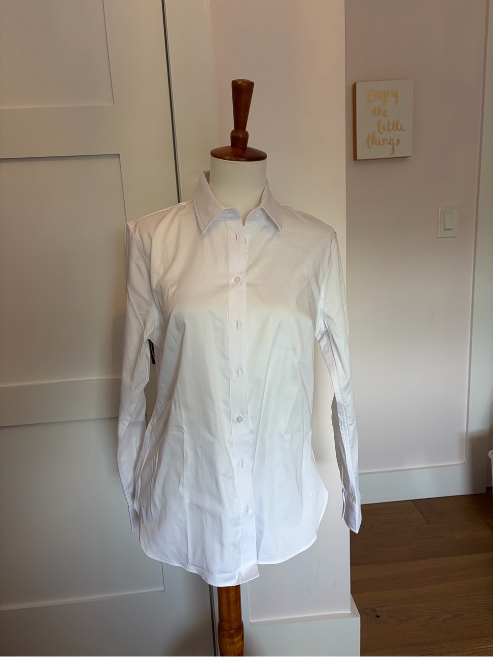 Banana Republic White Tailored Blouse